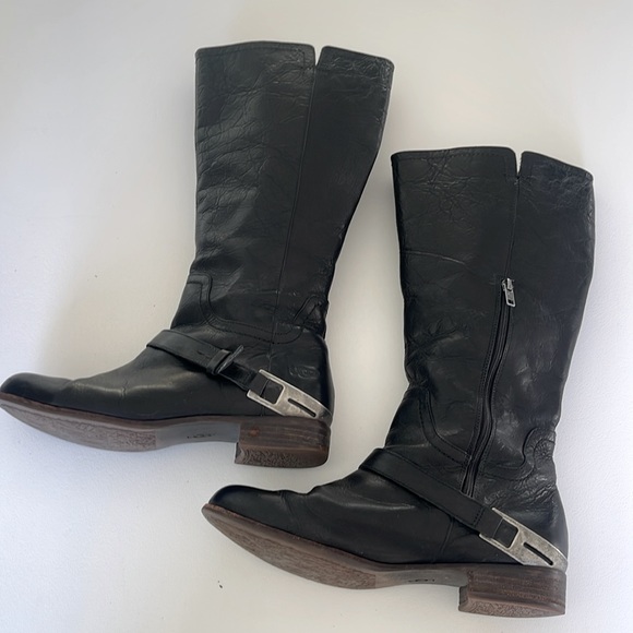 UGG Shoes - UGG Women's Channing II Boots Leather Sheepskin Sock Liner Black Size 10